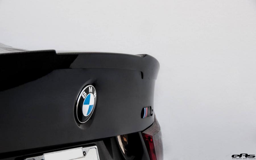 Логотип BMW M4 Coupe Black Sapphire by EAS 2016 года  (фото 10 из 11)